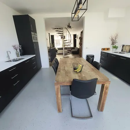 Vakantiehuis Gemuetliches In Scheveningen Den Haag